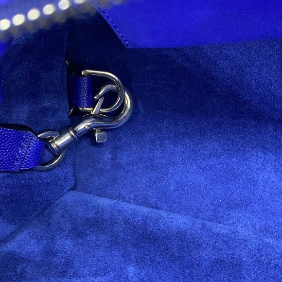 STUART WEITZMAN SHOPPING SATCHEL SMALL - Picture 6 of 10